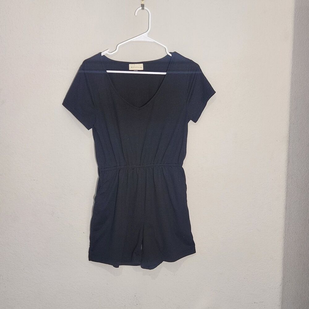 Alredine Black Romper Womens Small V Neck Short Sleeve Stretch Casual Pocket